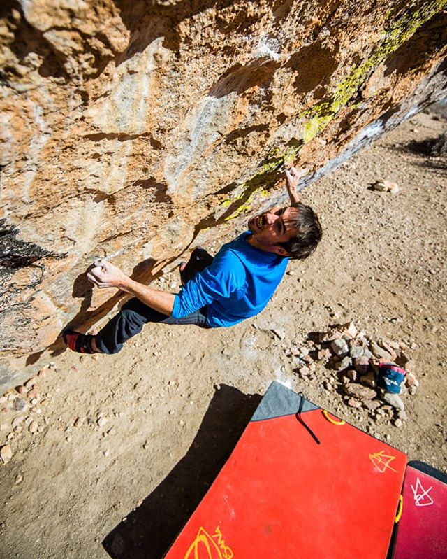 As temps start to get prime, I wonder what projects are going to get done this season. Here's a sick one in Bishop, just to the right of the famous Lucid Dreaming. What's your project this season? 📷 by @ken_etzel.